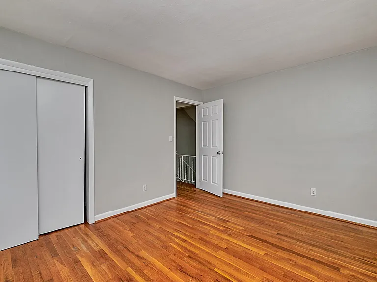 824 Morgan Trl — Photo 20