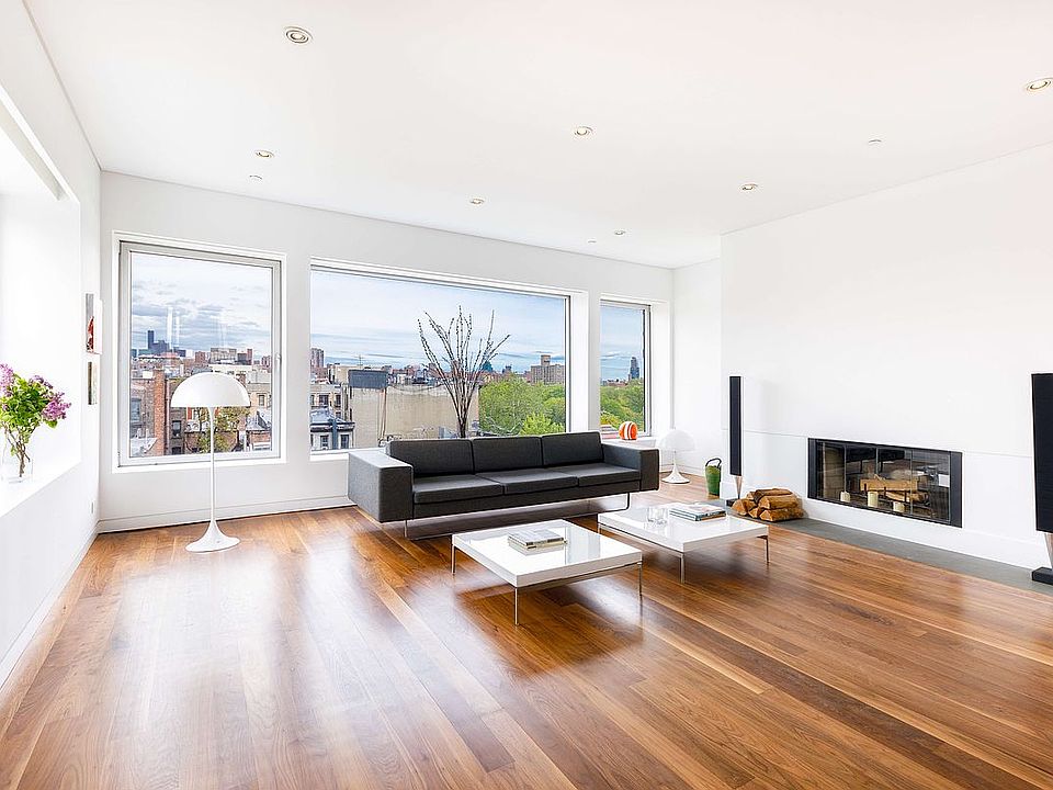 1st image of 128 E 7th St #Penthouse
