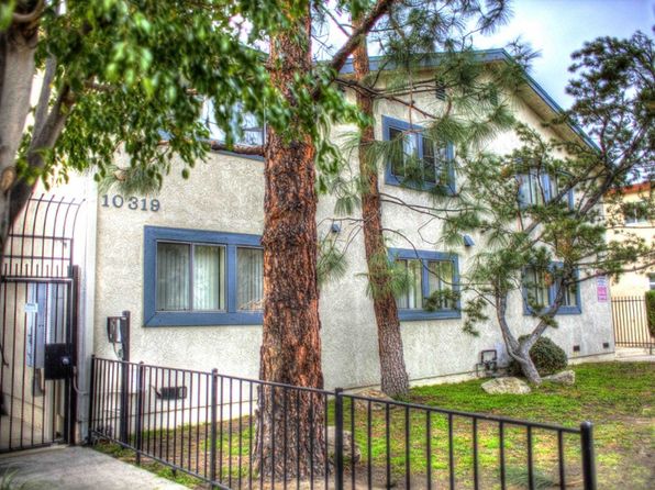 10319 Commerce Ave APT 10