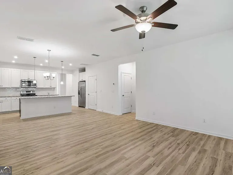 1721 Tolstoy Ln #1721 — Photo 12