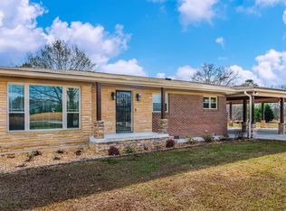 498 Rainbow Ave NW, Rainsville, AL 35986