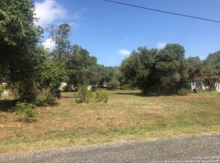 22743 Lazy Stream Dr, Elmendorf, TX 78112