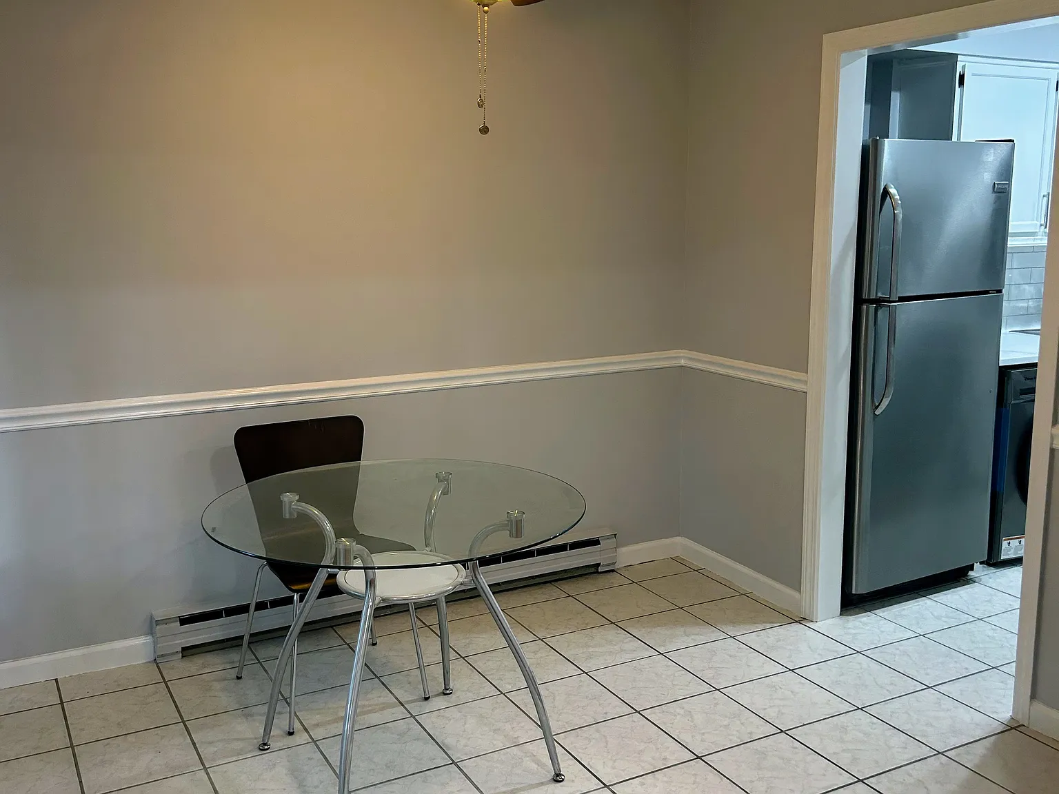 2 bed, 1023 sqft, $2,450 — Photo 4
