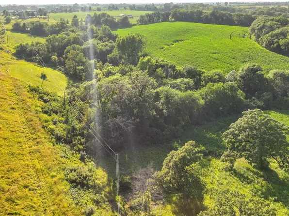 6 SE 32nd Ave, Runnells, IA 50237