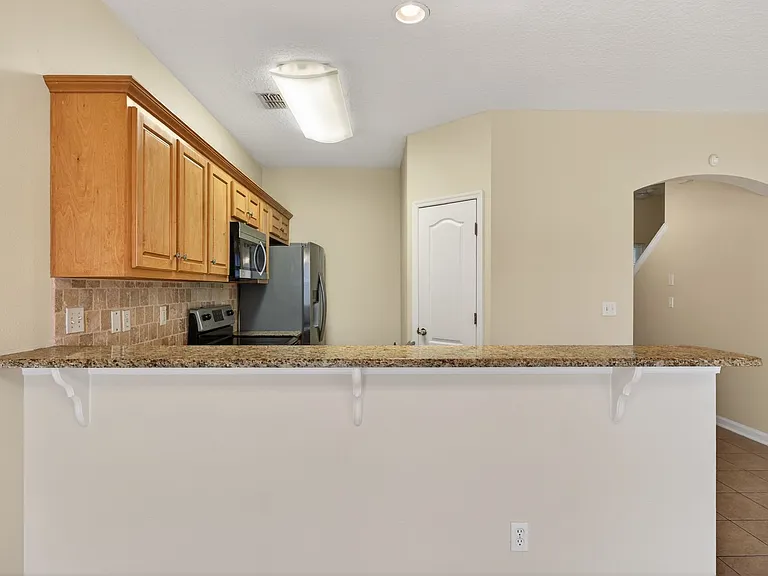 12296 Coconut Grove Ct — Photo 4