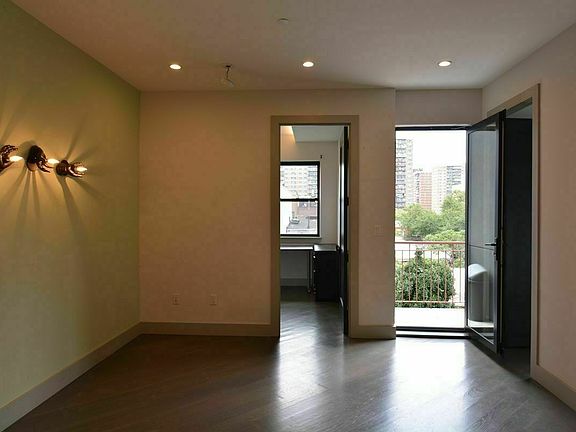 3rd image of 104 Scholes St #4B