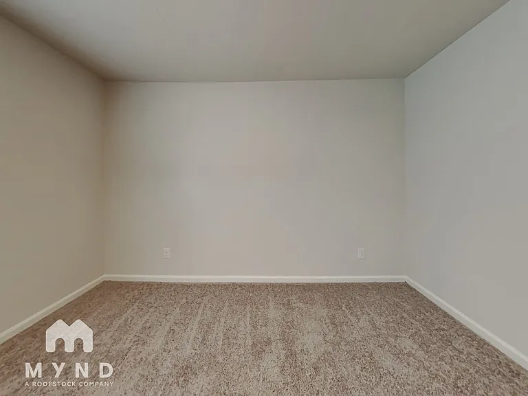 10253 W Wenden Dr — Photo 7