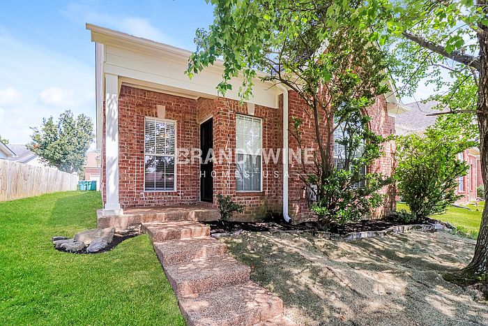 1st image of 2170 Berry Bush Ln