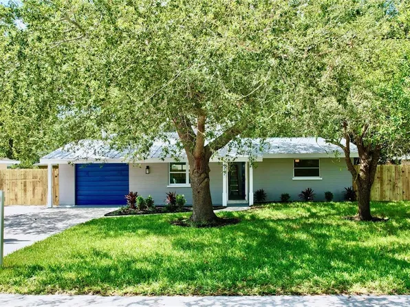 4212 Winthrop St, Sarasota, FL 34232