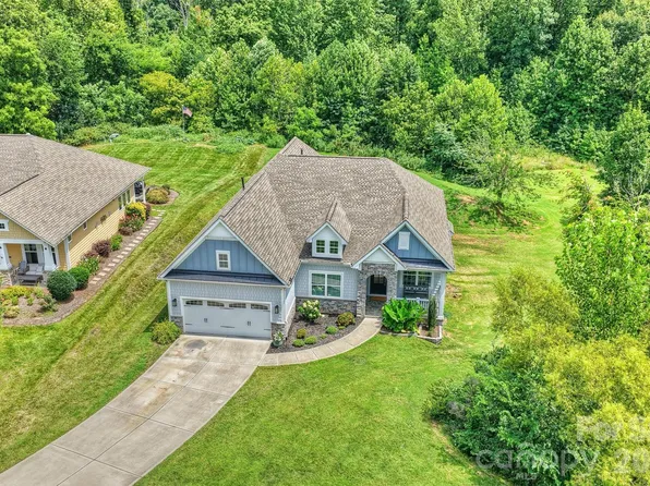 10542 Sweethaven Ln, Harrisburg, NC 28075