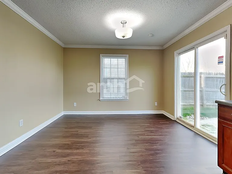 13467 Allegiance Dr — Photo 4