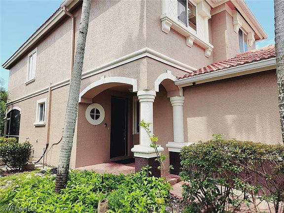 2nd image of 9685 Roundstone Cir