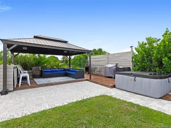 4271 SW McCrory St, Port Saint Lucie, FL 34953