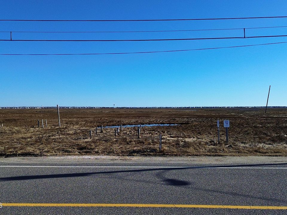 1st image of 520 Cedar Run Dock Road