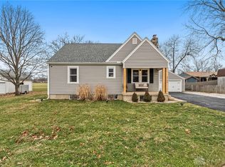 6065 Shull Rd, Dayton, OH 45424