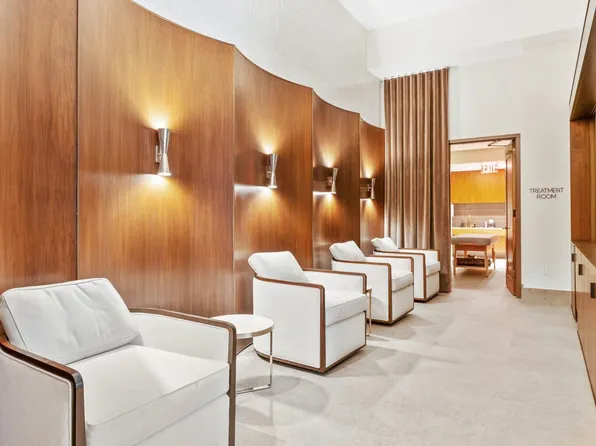 301 East 50th Street image 15 of 18