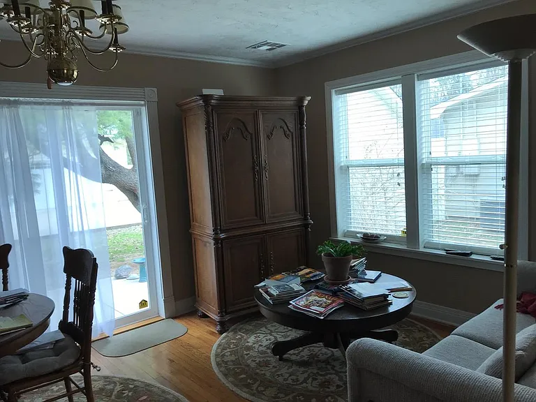 829 W Eufaula St — Photo 6