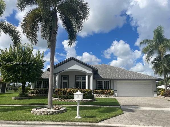 142 Van Gogh Way, Royal Palm Beach, FL 33411