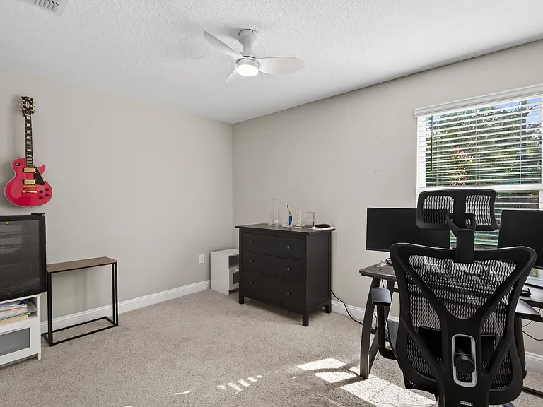 86 Zancara St — Photo 29