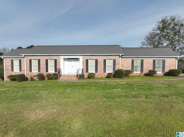 7565 County Road 65, Roanoke, AL 36274