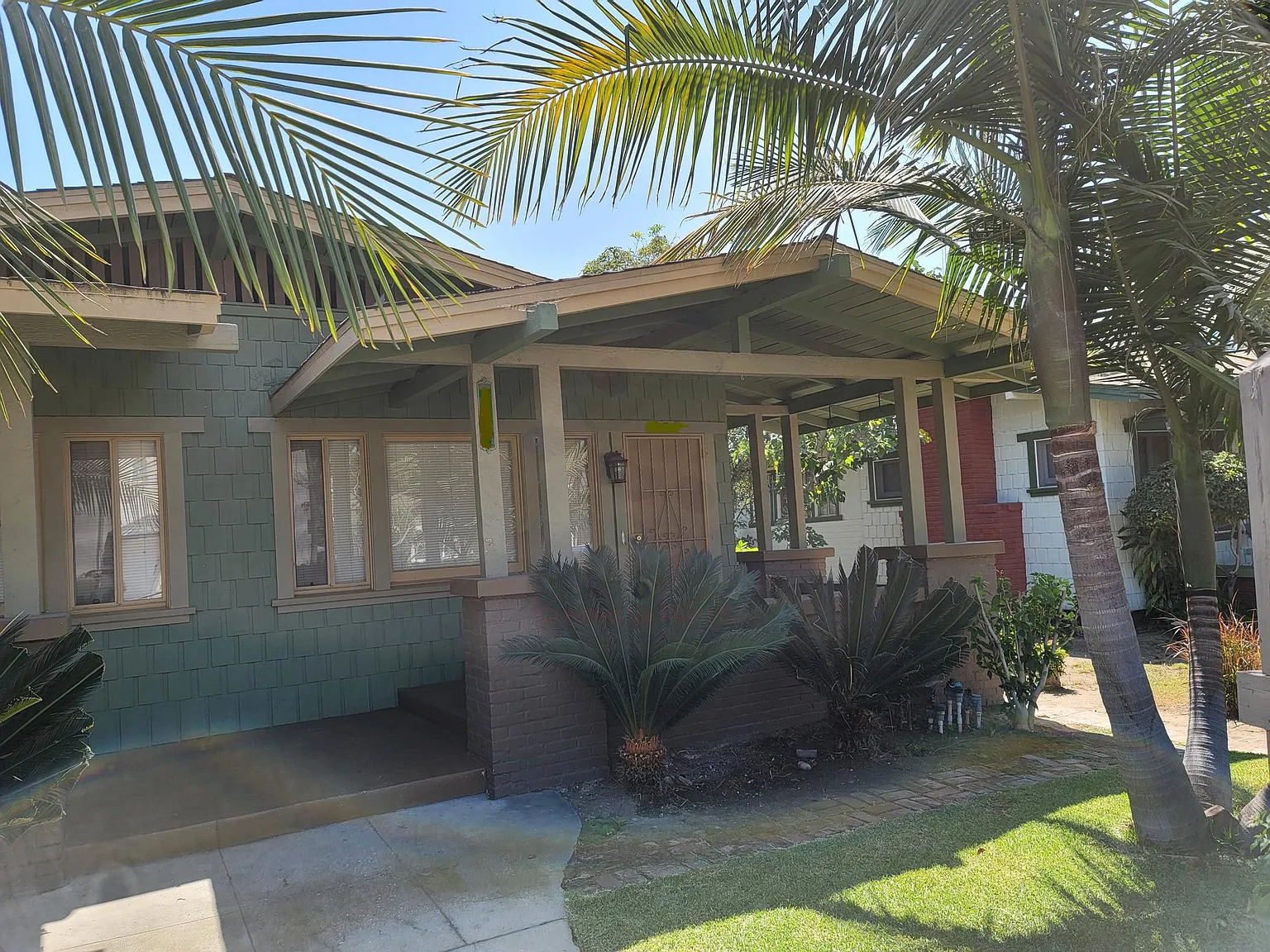 1936 W 23rd Street — Photo 2