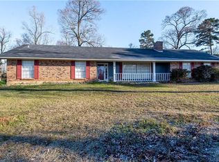 739 Country Club Cir, Minden, LA 71055
