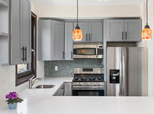 585 Hoboken Rd #12, Carlstadt, NJ 07072