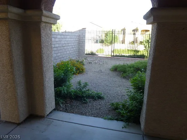 11913 Love Orchid Ln — Photo 13