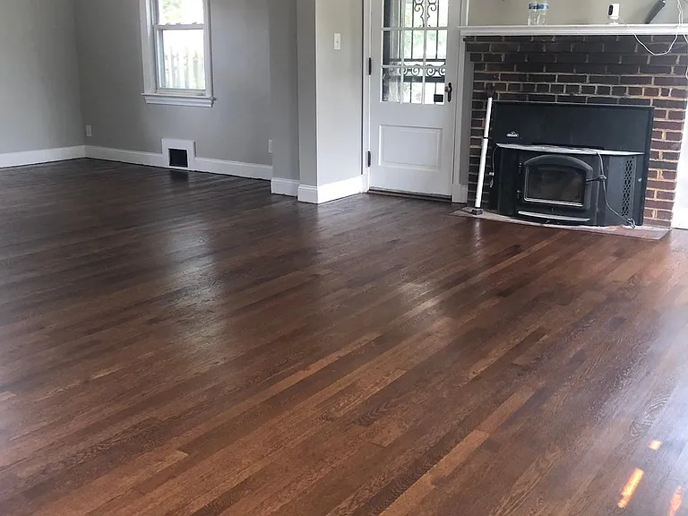 1102 Parker Ave — Photo 2