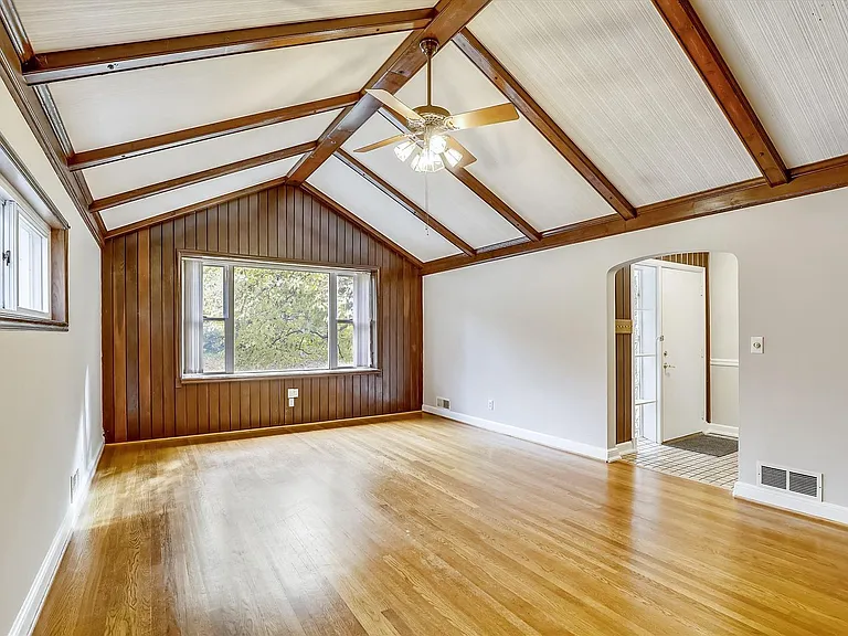 3503 E West Hwy — Photo 5