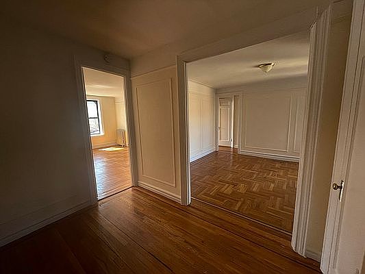 1st image of 221 Seaman Ave #5K