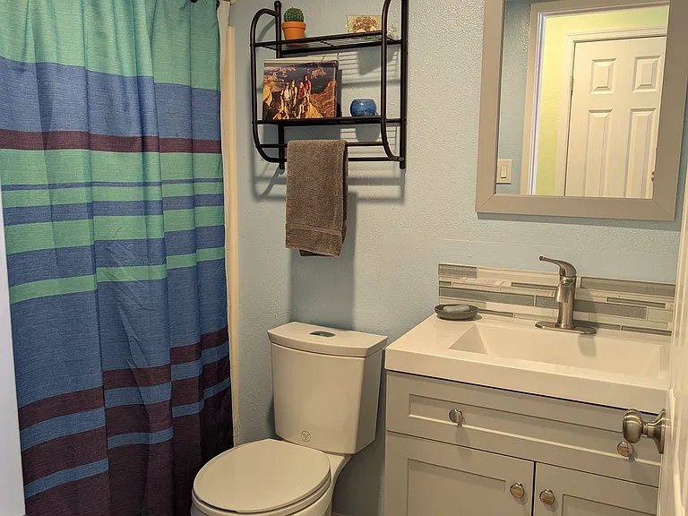 1425 E Desert Cove Ave #46 — Photo 4