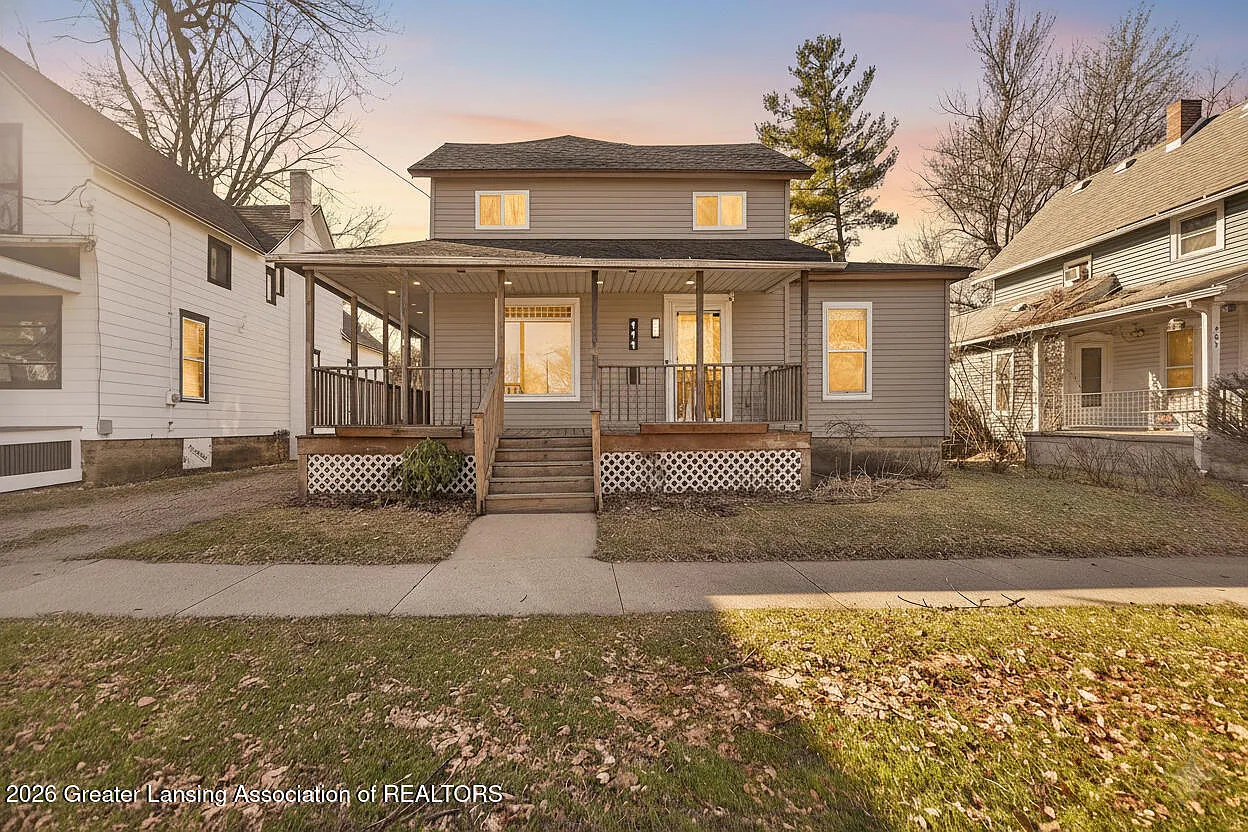 111 W Steel St photo 1