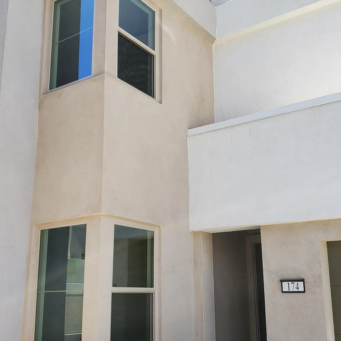 5 bed, 3.5 bath, 2900 sqft, $6,200 — Photo 1