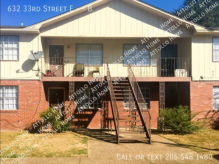 632 33rd St E #B — Photo 1