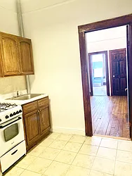 Rented by Amorelli Realty