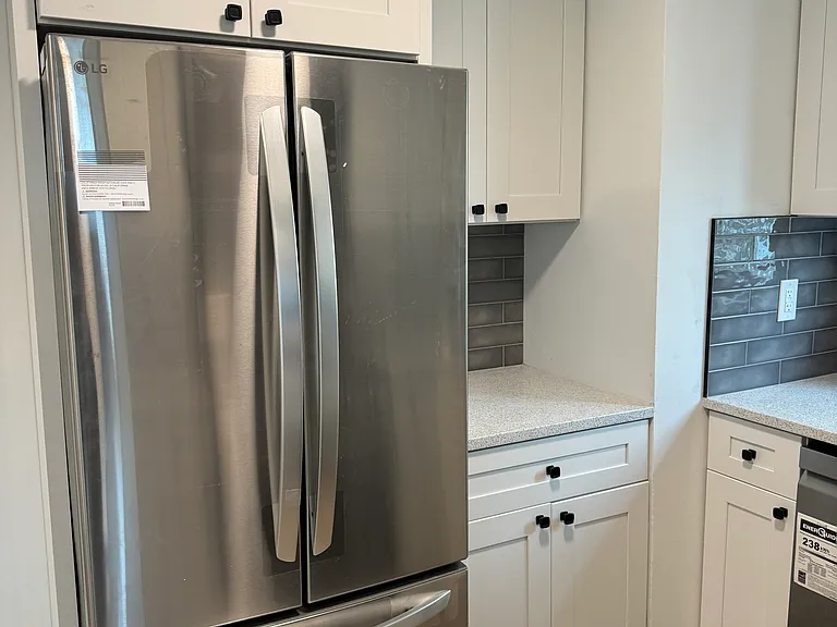 14 Luke Ct #2F — Photo 5