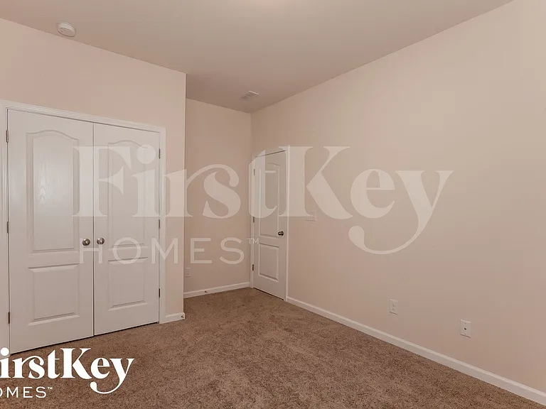 126 Willow Valley Dr — Photo 13