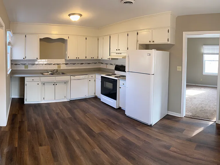 112 Stonecreek Dr #A — Photo 7