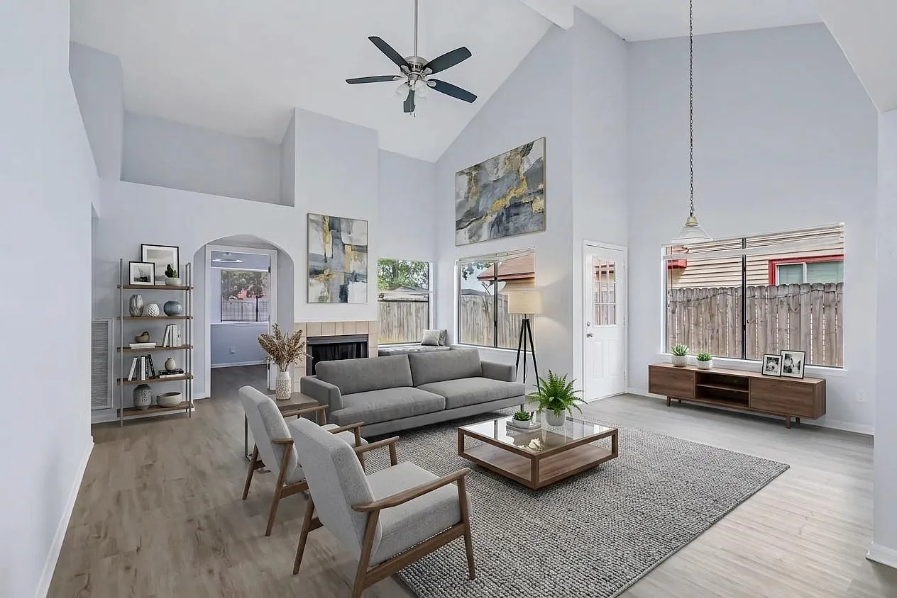 3 bed, 2.0 bath, 1152 sqft, $1,850 — Photo 1