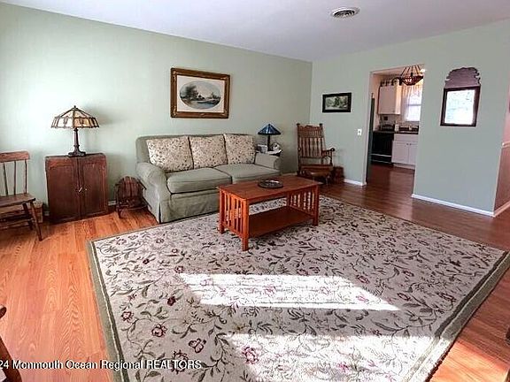 2nd image of 28 Caribou Drive #70