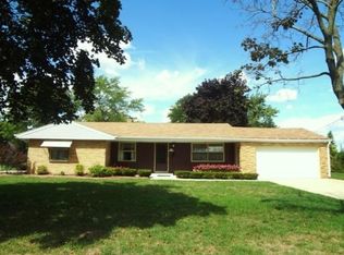 N84W16170 Donald Ct, Menomonee Falls, WI 53051