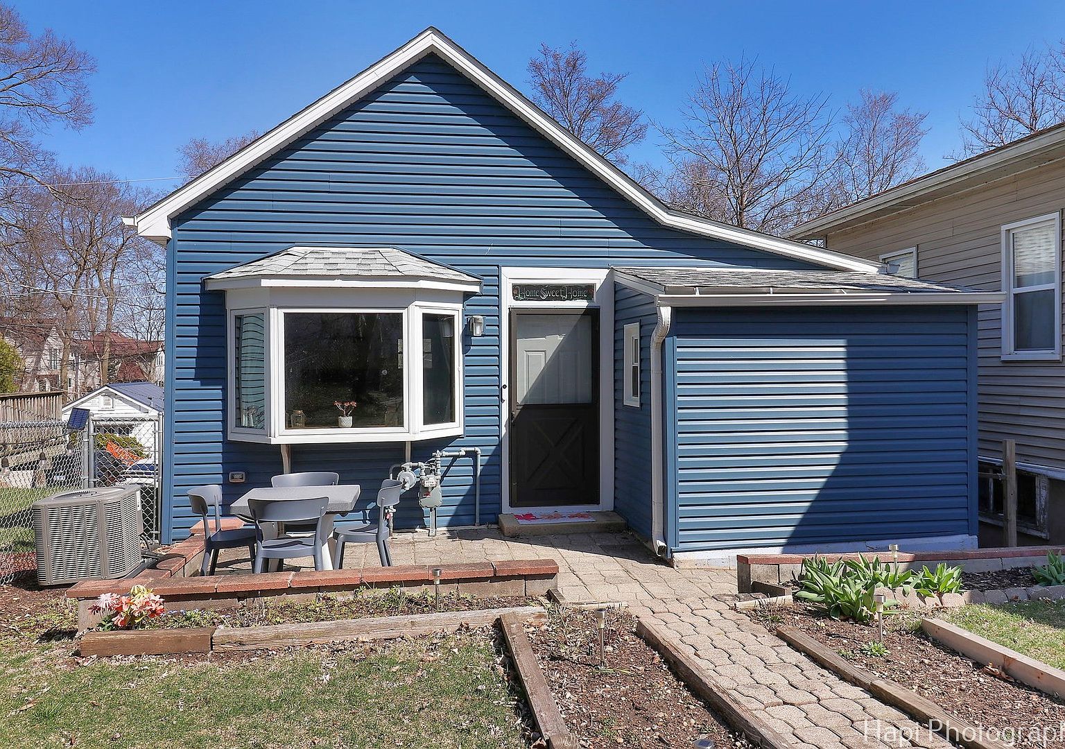 95 Hillside Ct, Fox Lake, IL 60020 | Zillow