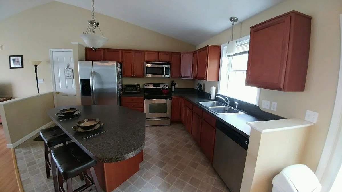 Kitchen - 19 Curran Way