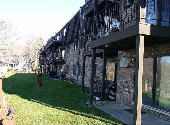 2nd image of 30675 Park Street
