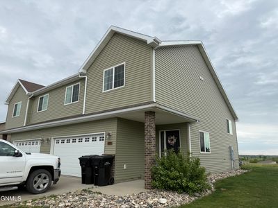 417 8th St NW, Watford City, ND, 58854