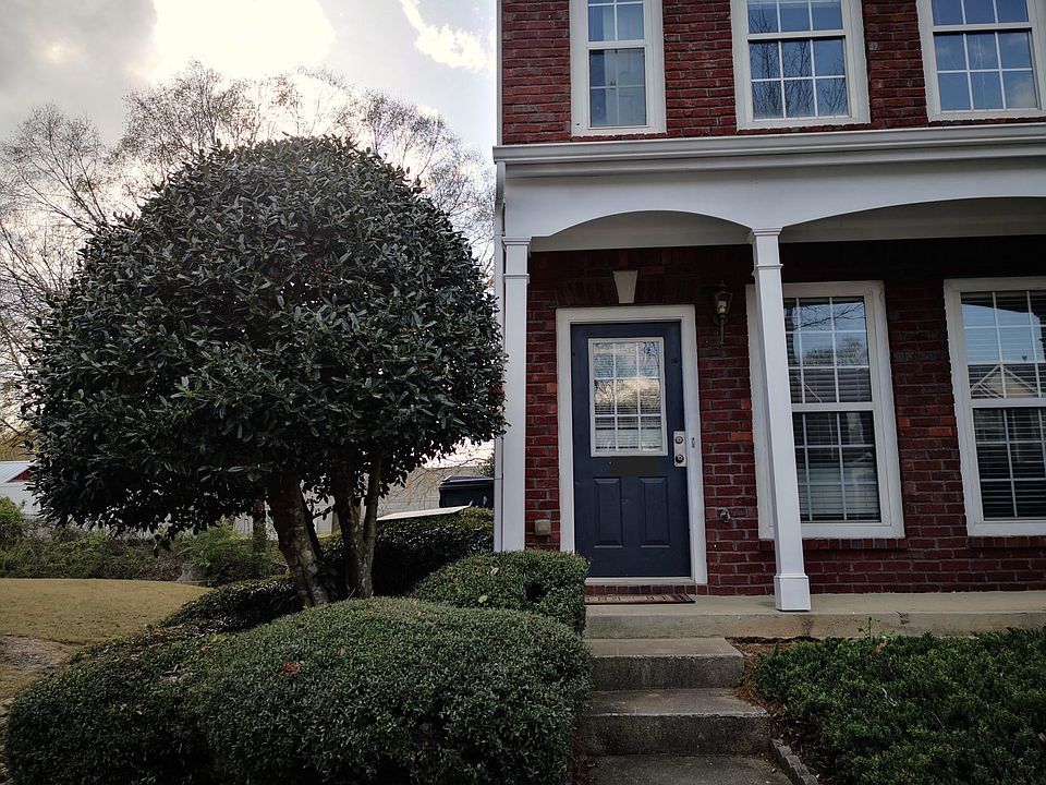 1st image of 1549 Cove Creek Cir