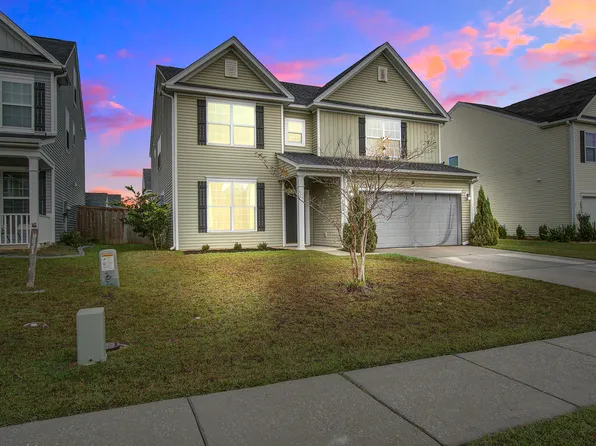 106 Weeping Cypress Dr, Moncks Corner, SC 29461