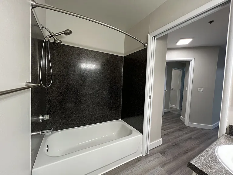 Elliott Pointe — Photo 15