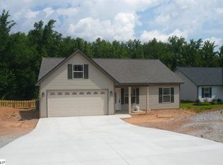 669 Chastaine Dr, Spartanburg, SC 29301